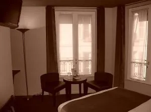 Aero Passy Hotel 3*